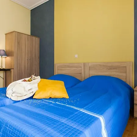 Private View In Shared Near To Acropolis Metro Station ホームステイ アテネ