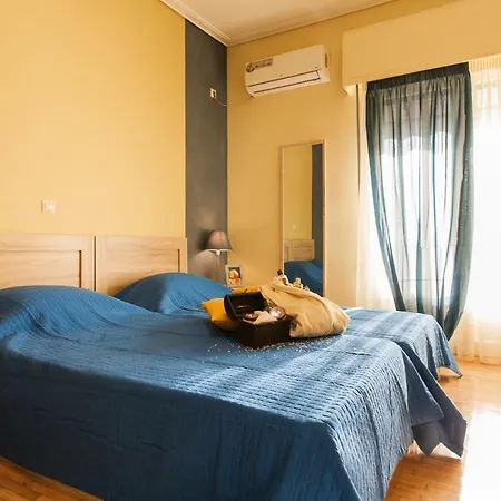 Private View In Shared Near To Acropolis Metro Station